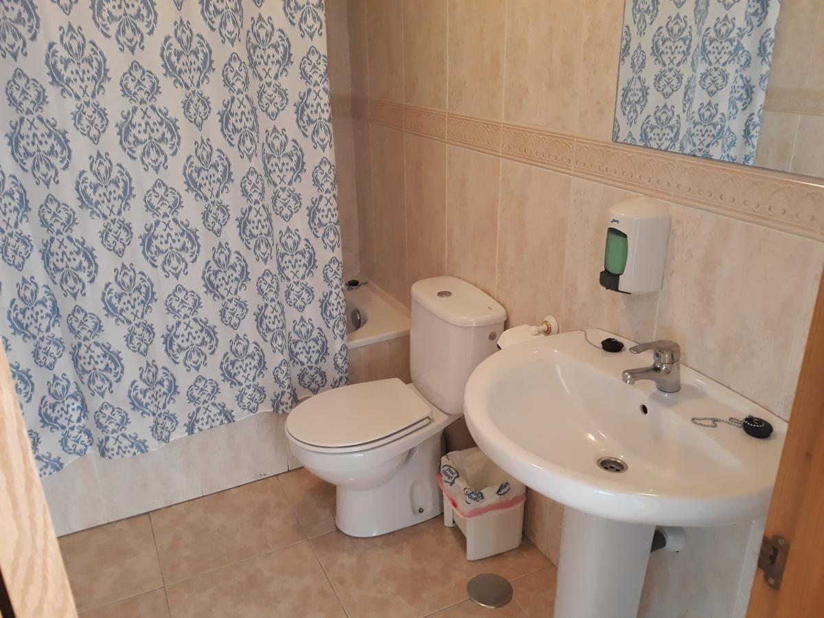 Hostal Ardoi Сисур-Майор Экстерьер фото